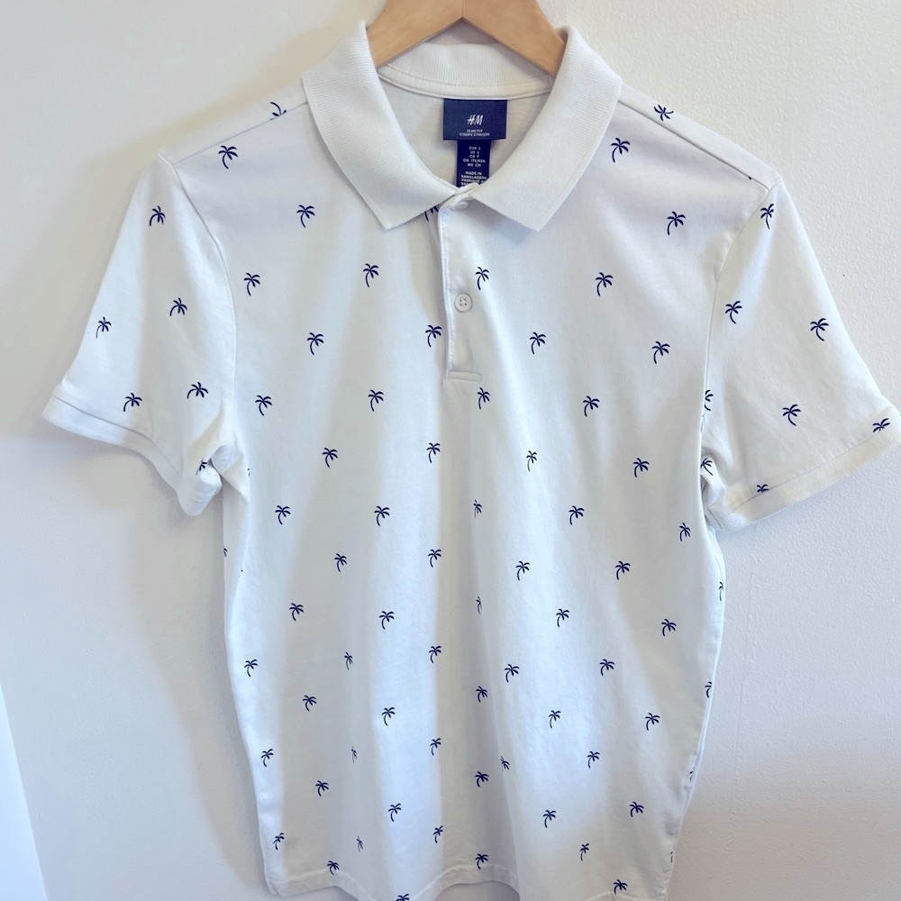 H&M White and Black Polo Shirt with Geometric Pattern